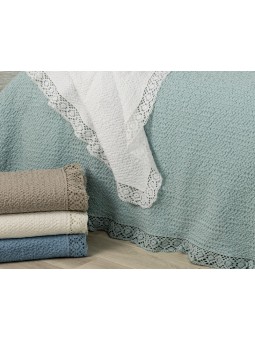 Funda de cojín lencero con puntilla en color blanco, verde agua, azul , beige, arena, natural.