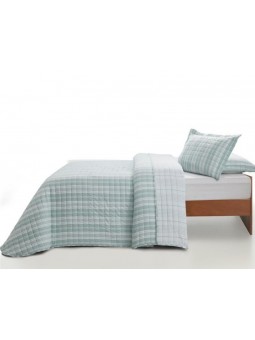 Edredón de verano reversible y ligero en color verde agua y blanco. Diseño de rayas.