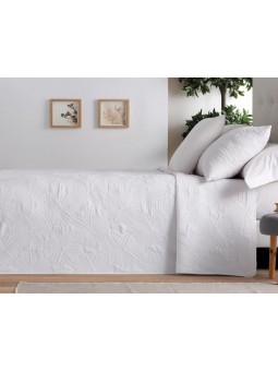 Colcha bouti blanca con relieve floral – modelo Margot – Manterol
