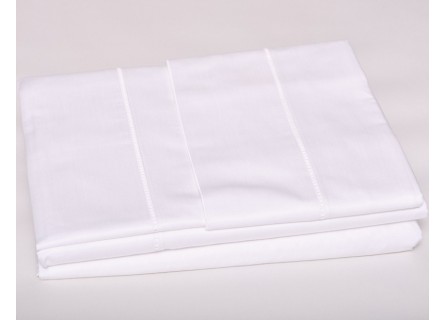 Juego de sábanas 1000 hilos con vainica en blanco