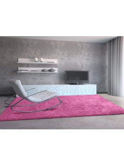 Alfombra de pelo para dormitorio o salón en color rosa fucsia