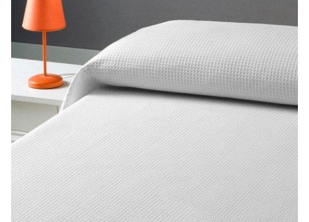 Colcha de verano Bali Jacquard de Pique en blanco