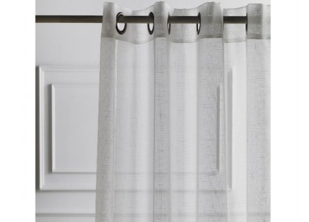Visillo básico en color blanco para salón o habitación