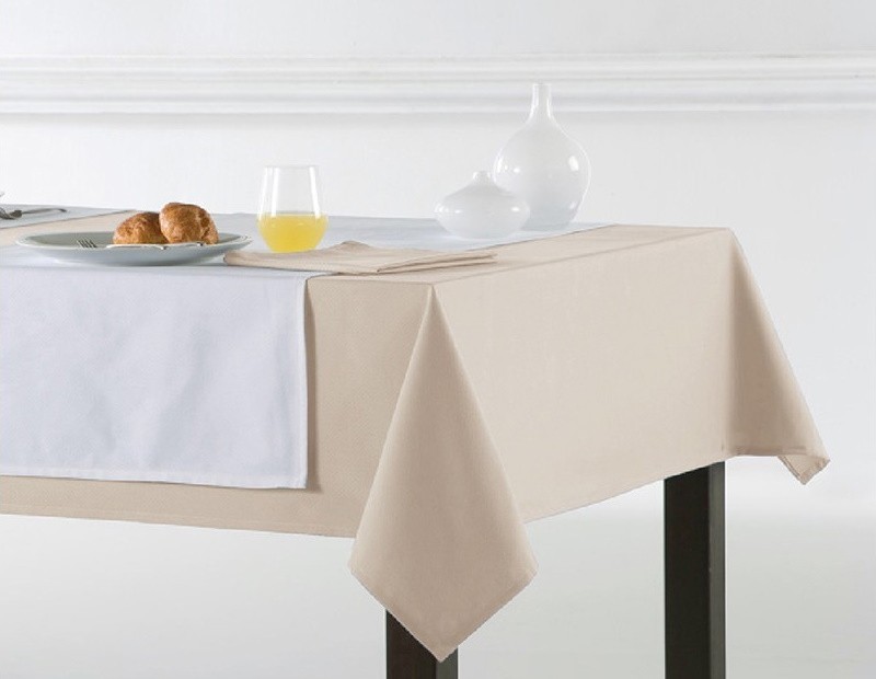 Mantel de jacquard en color liso de la firma Barceló de gran calidad en color beige