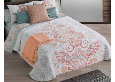 Colcha de Manterol modelo Hexagon en color blanco, coral y turquesa con tejido de jacquard