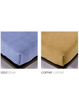 Manta de cama muy suave en color liso camel o marrón de gran calidad para Otoño/Invierno