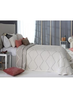 Colcha de Primavera Verano modelo Davis de Reig Martí en color blanco y gris.