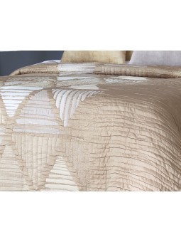 Colcha de Primavera Verano modelo Davis de Reig Martí en color blanco y oro