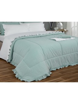 Edredón Lencero con Volante estilo romántico en color liso verde agua, rosa, blanco y beige.