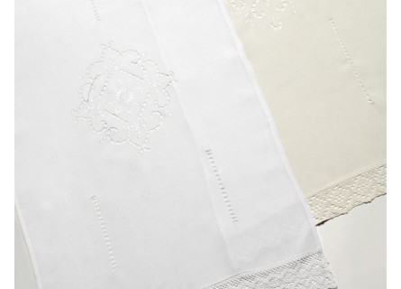 Cortina de hoja de ventana barata y de calidad que no necesita plancha. Cortina con puntilla.