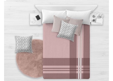 Manta para cama muy calentita y de gran calidad en color rosa de Manterol.