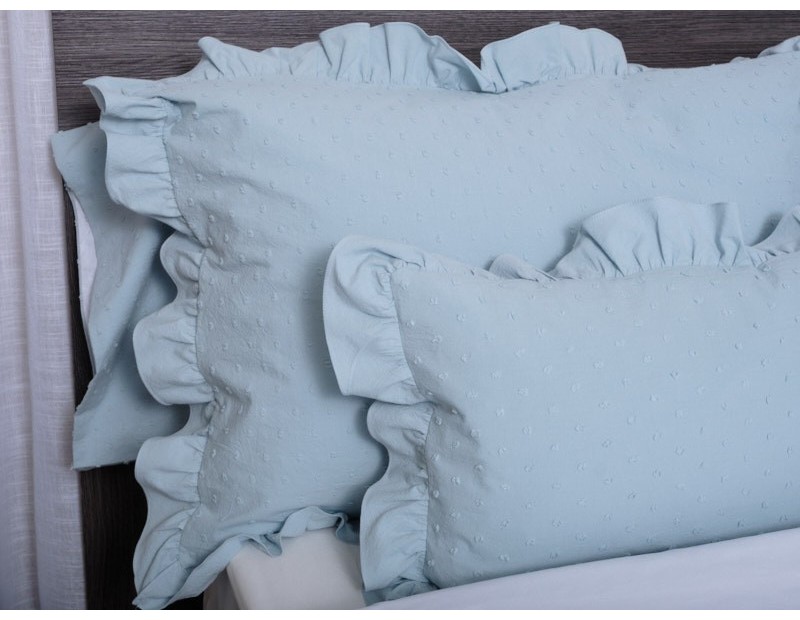 Funda de Cojín Lencera NE HOME con Plumeti y Volante - LLanes en color verde agua