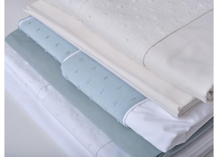 Set de Sábanas Estilo Lencero NE HOME con Plumeti - LLanes en blanco, beige natural y verde agua