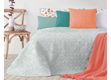 Colcha bouti Papaya de Manterol de gran calidad. Diseño reversible en color verde agua.