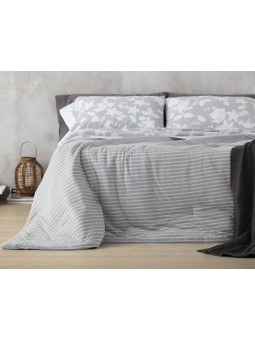 Edredón juvenil a rayas de tejido de punto de Jersey ideal para el Invierno. Burrito Blanco gran calidad.