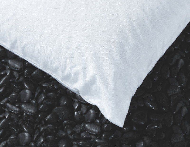 Funda impermeable para proteger la almohada con cremallera. Tejido de algodón transpirable.