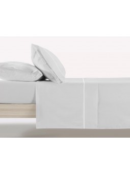 Juego de sábanas de Manterol en color liso gris.