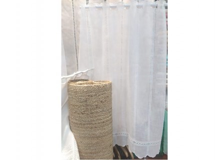 Cortina de hoja de ventana Alepo tipo tendina a medida en blanco