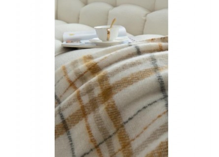 Manta de cuadros para Invierno de 140x200 con tejido de borreguito